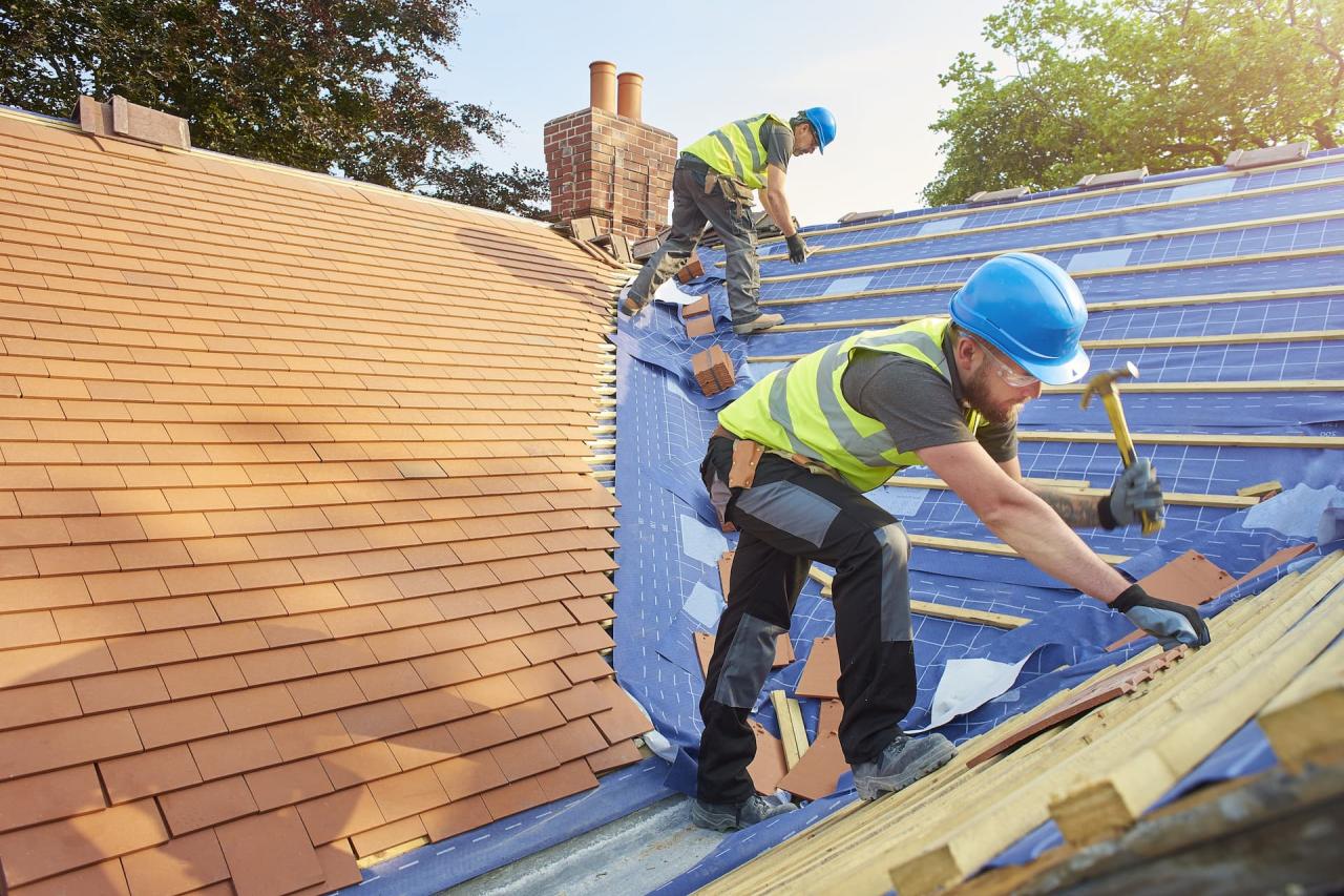 Roof Repair Near Me: Essential Guide to Timely Repairs and Reliable Services
