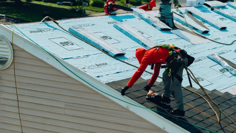Emergency Roof Repair – Stop Roof Leaks Fast